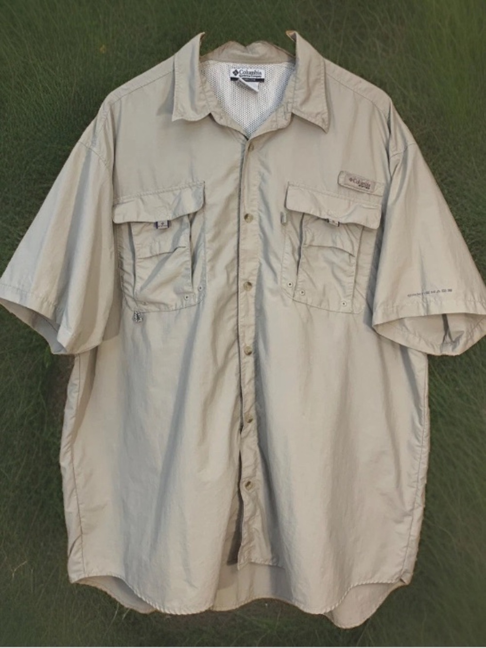 Columbia Sportswear Performance Fishing Gear Omni-Shade - Khaki Size XL